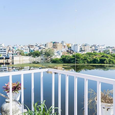 Natural Lake View Hotel أُودايبور المظهر الخارجي الصورة