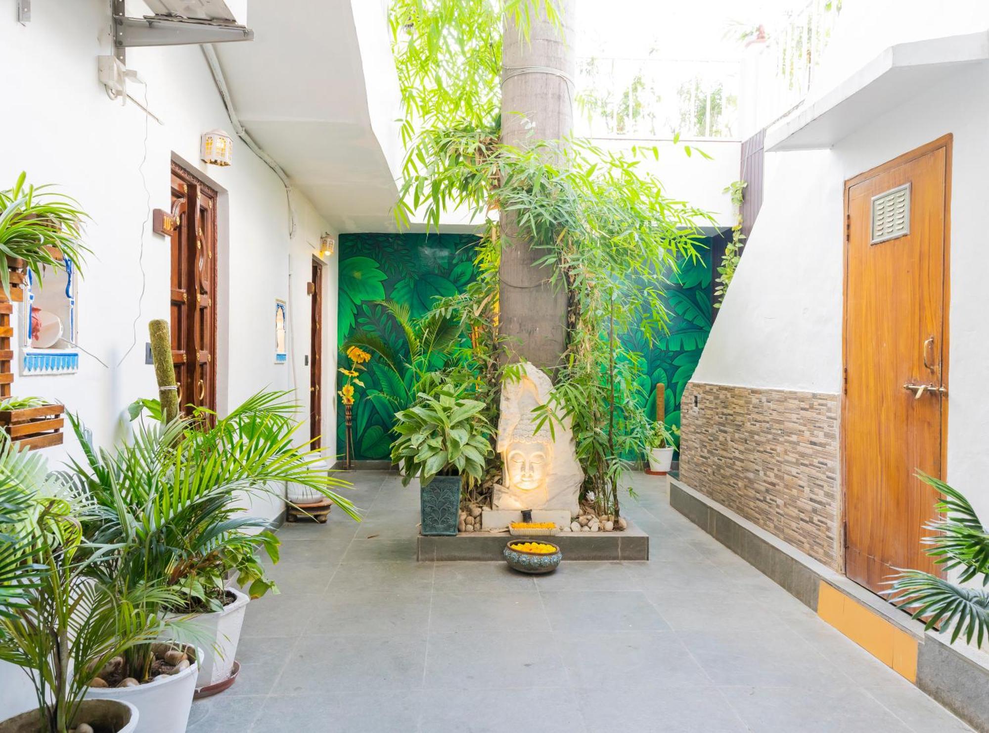 Natural Lake View Hotel أُودايبور المظهر الخارجي الصورة